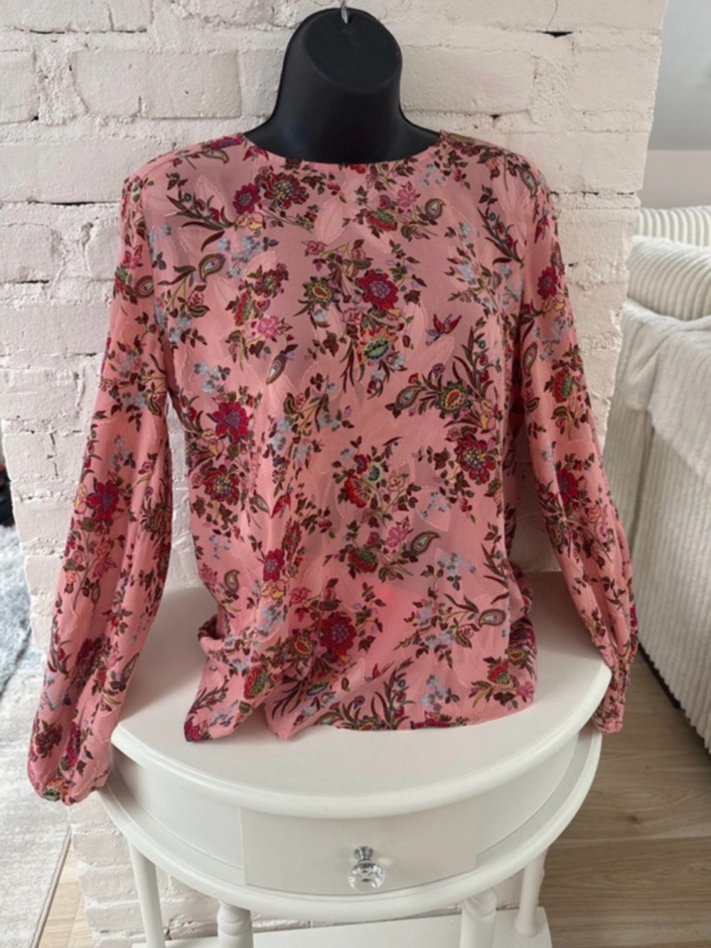 LOFT Pink Floral Long-Sleeve‎ Blouse